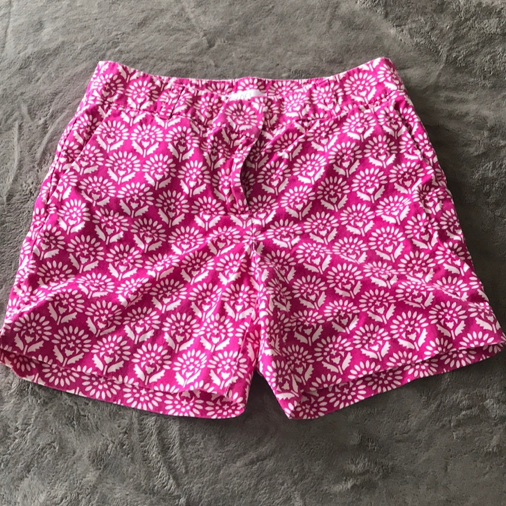 Ann Taylor Loft 3 inch seem shorts